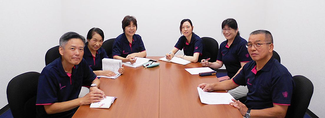 スタッフの会議室