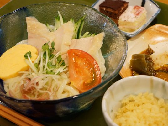 バランス良い食事提供