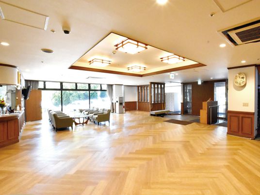 快適な休憩がとれるスタッフラウンジ