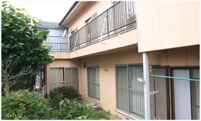自然光が入る外観