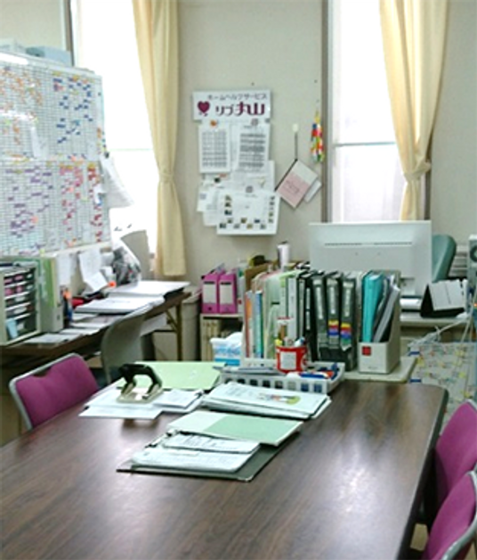 アットホームな雰囲気の部屋  