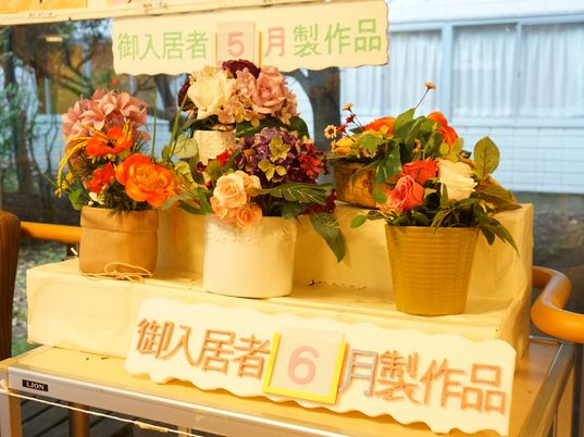 彩り豊かな花飾り