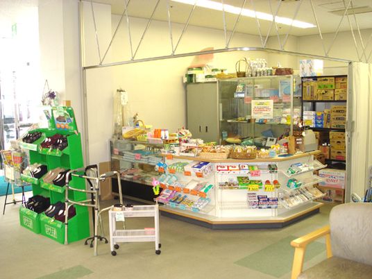 商品豊富な売店