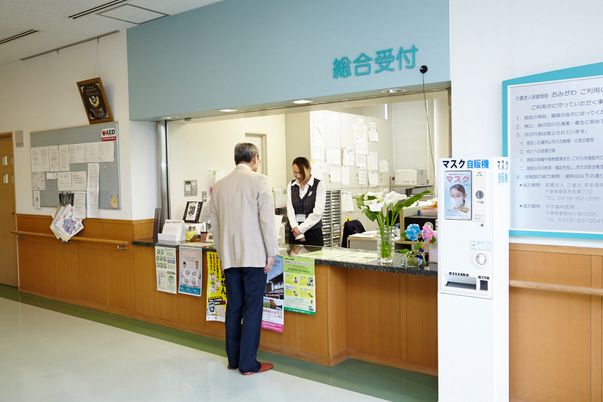 丁寧な対応の受付