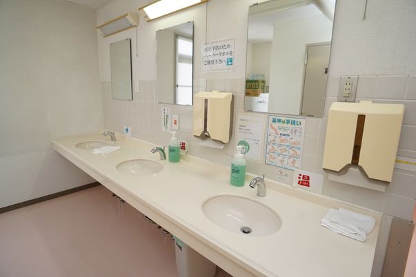 清潔な洗面台