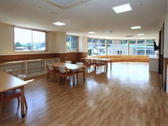 広々とした明るい空間
