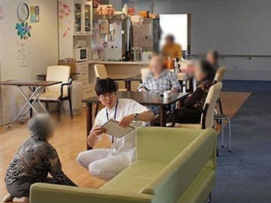 人が集うリビング