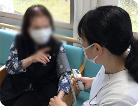 健康チェックの様子