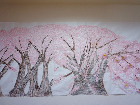 桜の木の手作り壁画