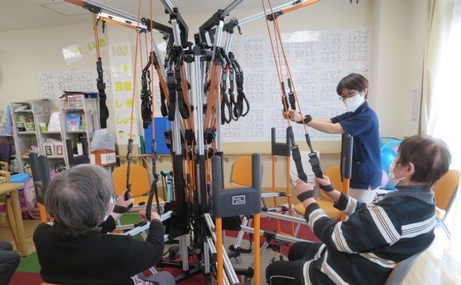 機能訓練を受けるシーン