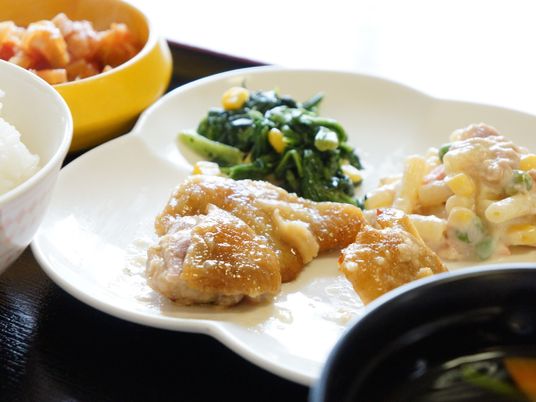 栄養満点のお食事例