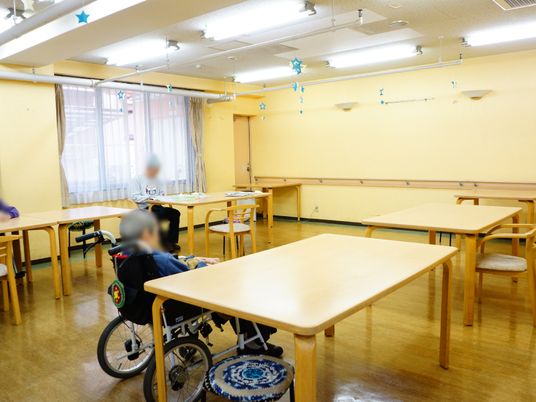 多目的に使用される室内