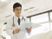 医師が患者と対話