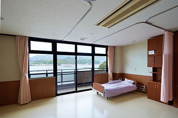 窓から景色が見える居室