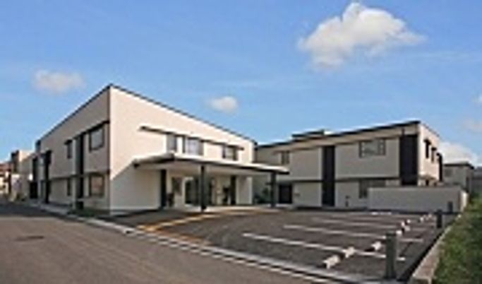 駐車場のある建物