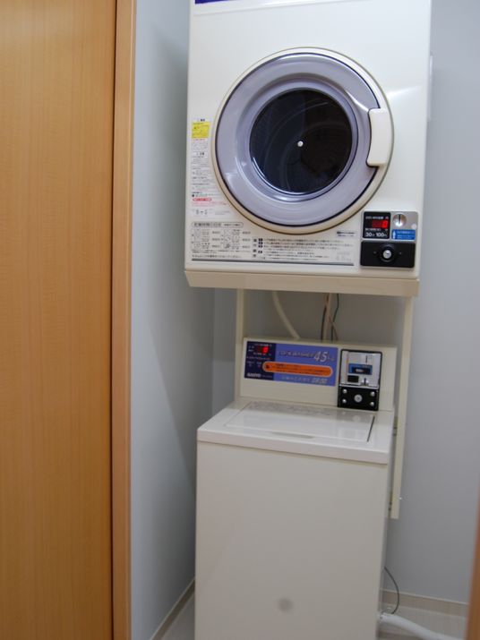 設備整ったランドリーコーナー