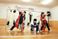 活気あふれるダンスの演舞