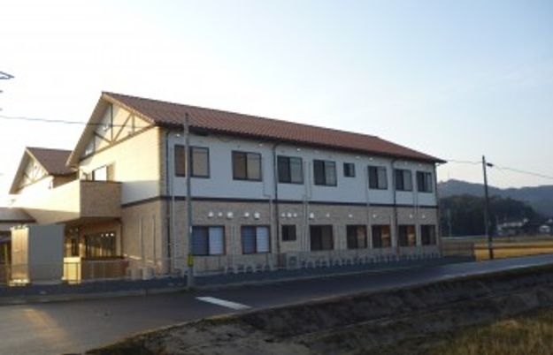 静かな住宅街の外観  