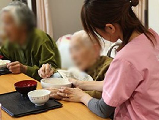 食事介助の様子