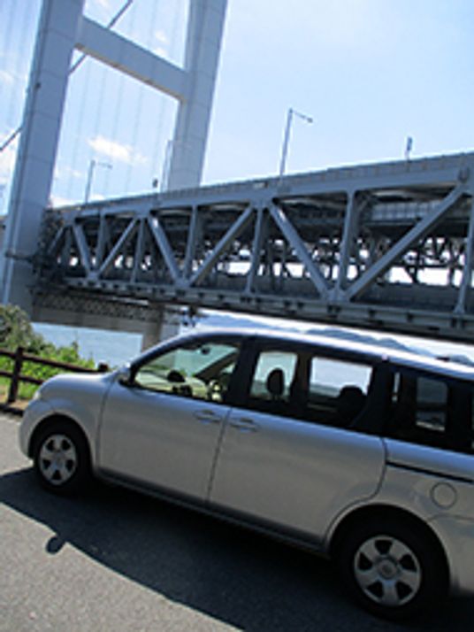心地よい車の展示場所