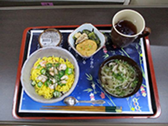 食事のトレー