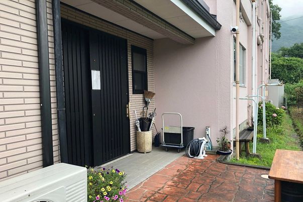 中庭の入口