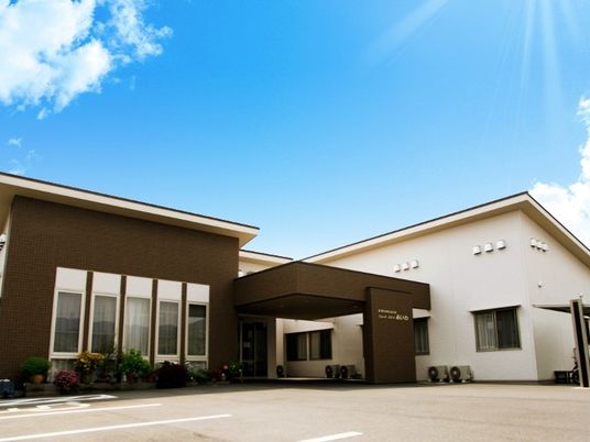 きれいな外観の施設