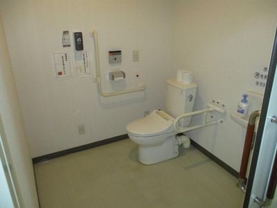 広々としたトイレ