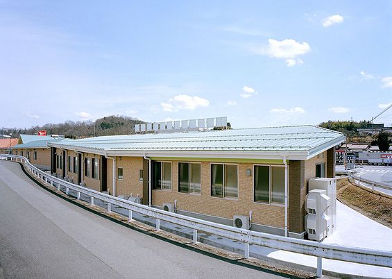 広がる景色の建物外観  