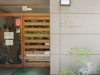 入口のドアエリア