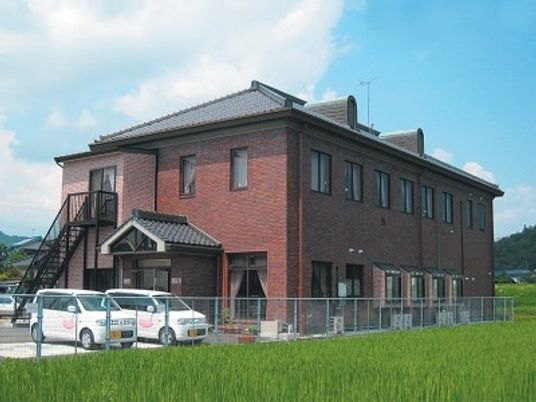 広がる外観