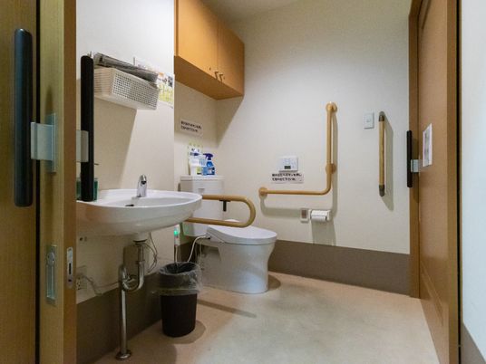 バリアフリーのトイレ設備