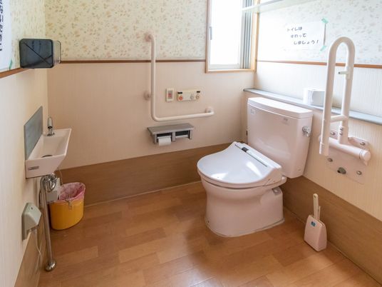 バリアフリーのトイレ設備