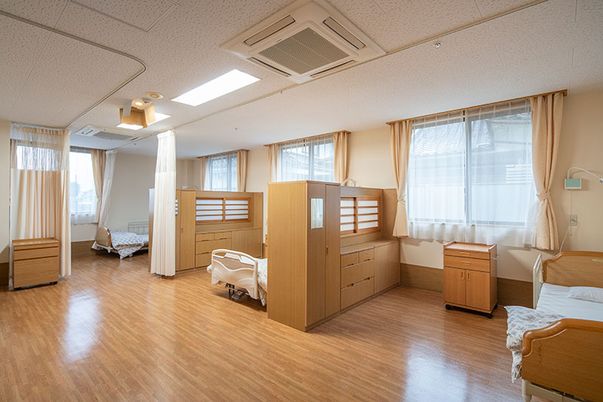 落ち着いた雰囲気の居室
