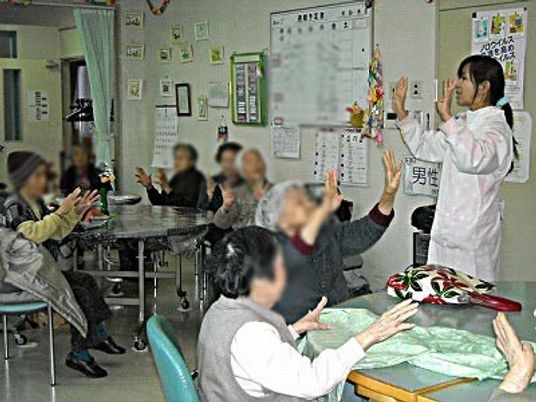 活気ある機能訓練室