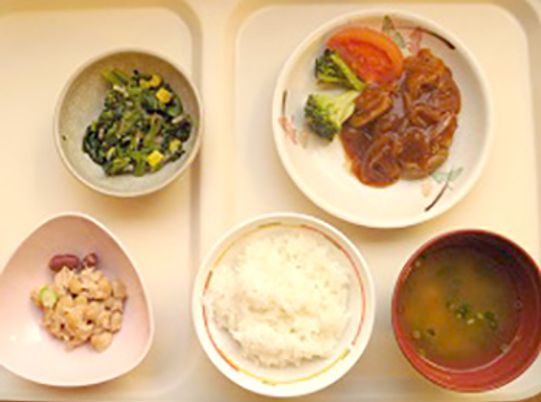 豊富な食事メニュー