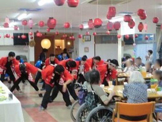 お祭りイベントの食堂