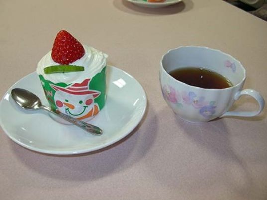 ケーキと紅茶セット