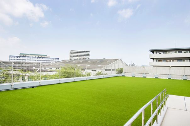 開放的な屋外空間
