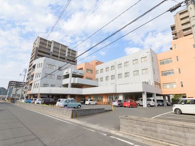 都市型の建物外観