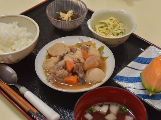 バランスの取れた食事内容
