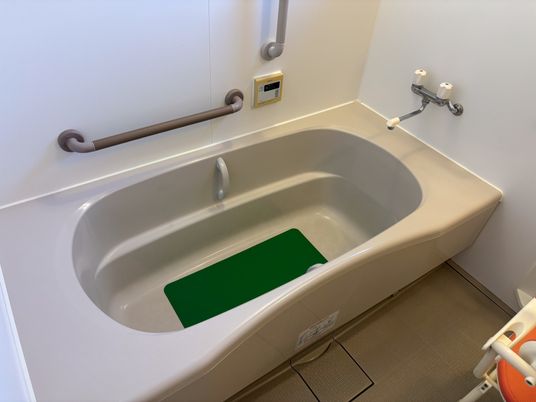 快適なバスタイムを約束する浴室