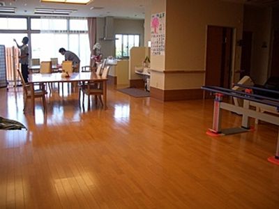 自然光が差し込む室内