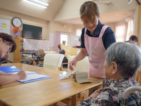 明るい日常の介助風景