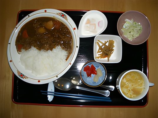 バランスの取れた昼食