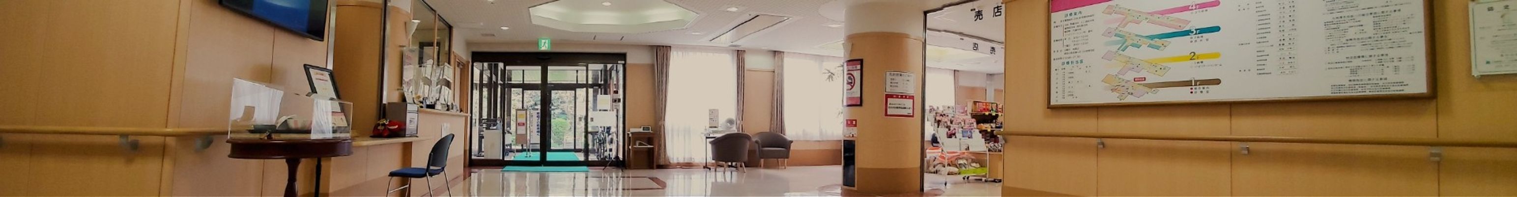 明るい入口の廊下