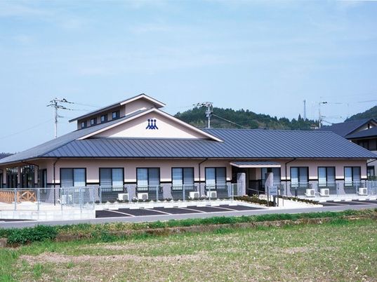 広々とした和風の外観