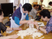 手作業を楽しむ利用者様
