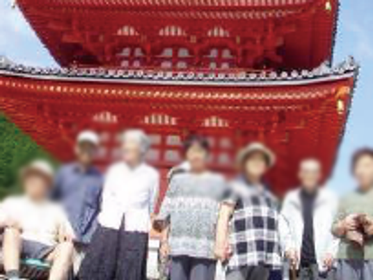 屋外の目立つ場所