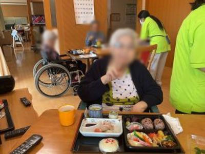 食事中の様子